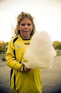 På fotbollscup. Tjäna pengar till föreningen!